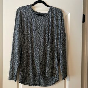 Lululemon open back top